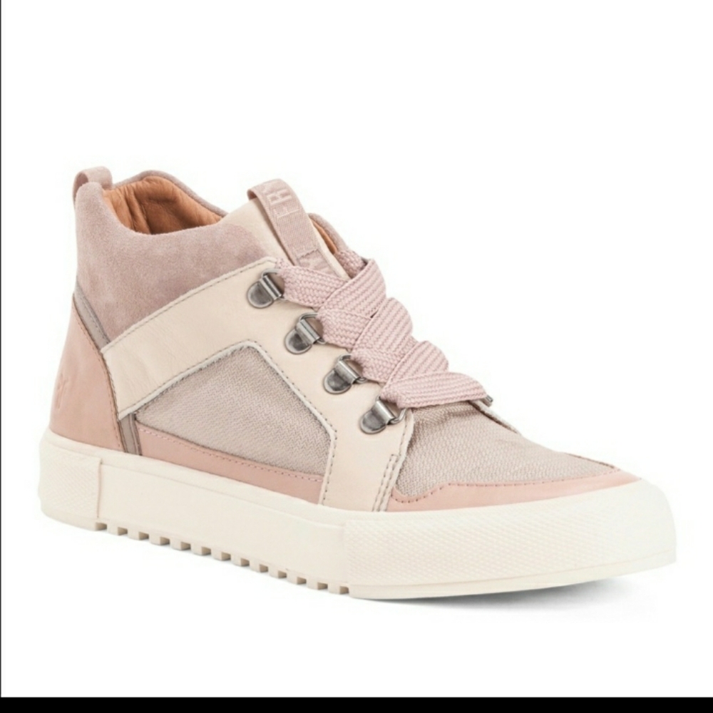 NIB Frye Gia Trail Lug Sneakers Lilac Multi Size 9